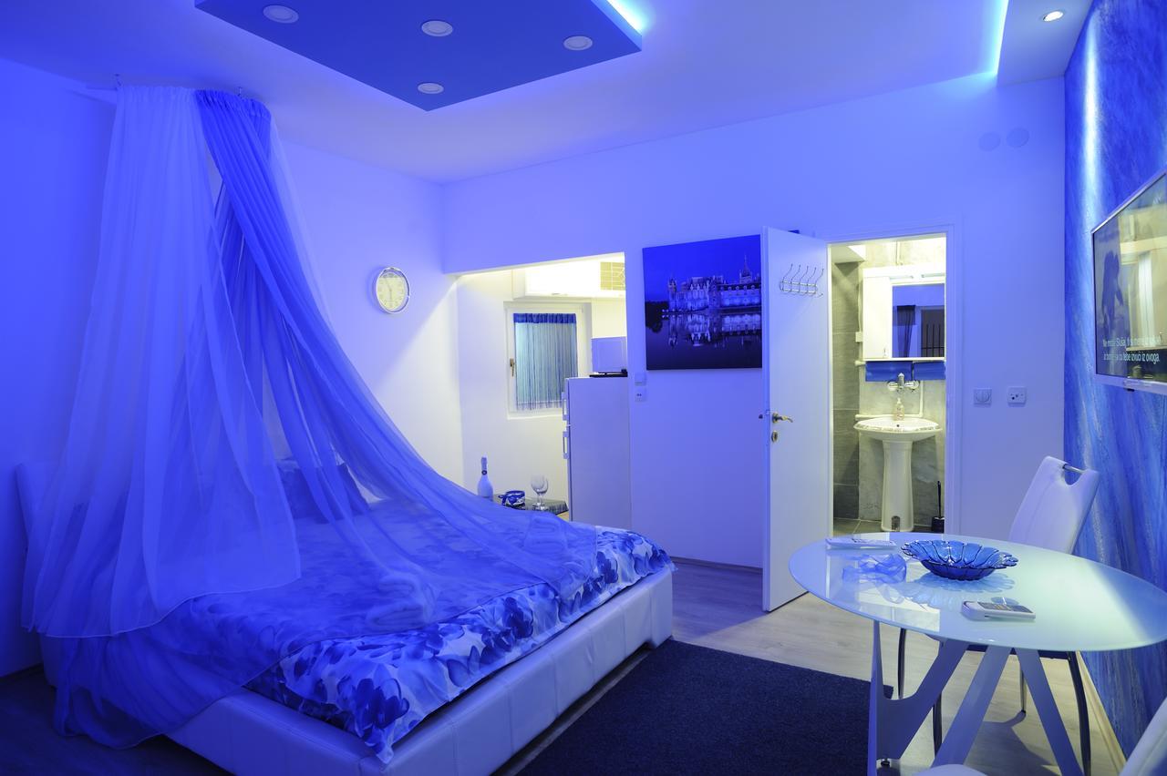 Apartment Rinaldi Lux Belgrad Exteriör bild