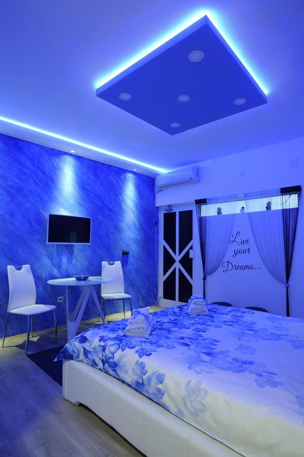 Apartment Rinaldi Lux Belgrad Exteriör bild