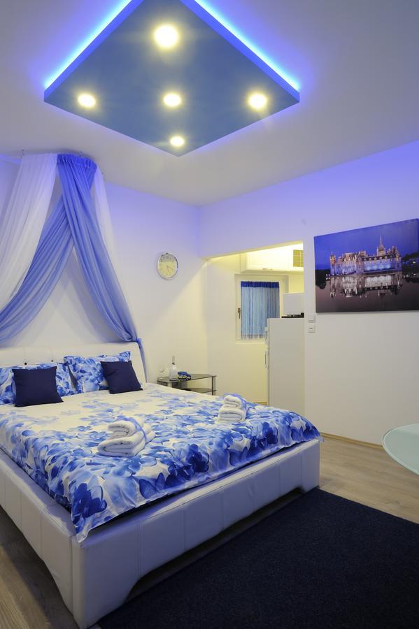 Apartment Rinaldi Lux Belgrad Exteriör bild